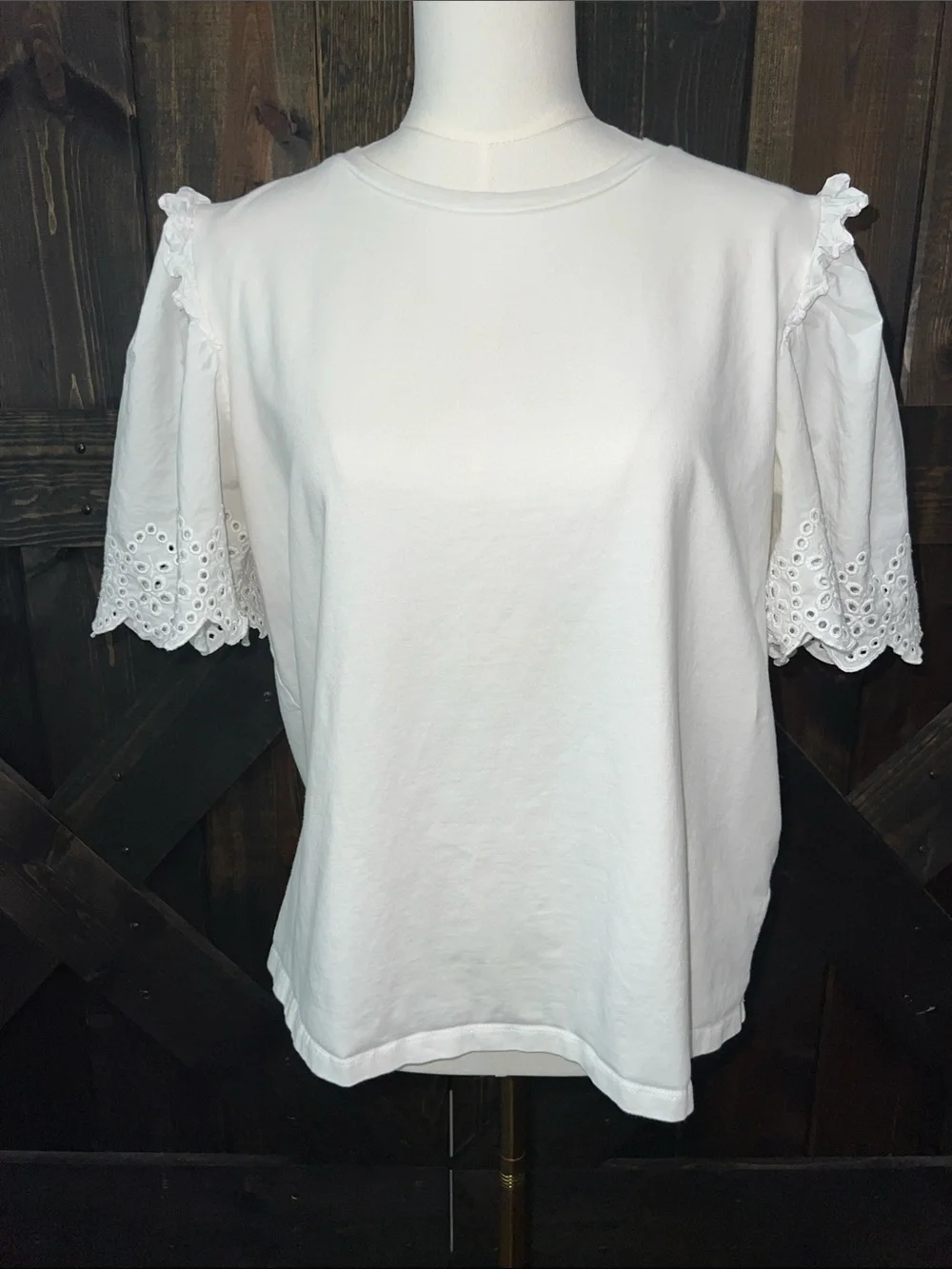 Tuckernuck Hyacinth House White Mollie Eyelet Top L Puff Sleeve Ruffles Preppy